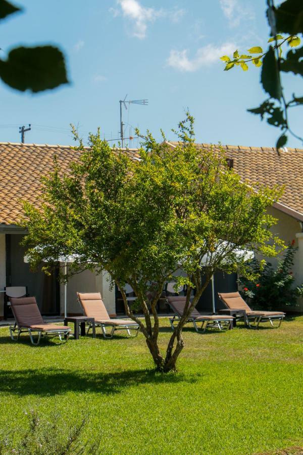 אצ'ארבי Lefkes Apartments 2 מראה חיצוני תמונה