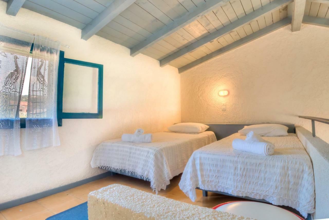 אצ'ארבי Lefkes Apartments 2 מראה חיצוני תמונה